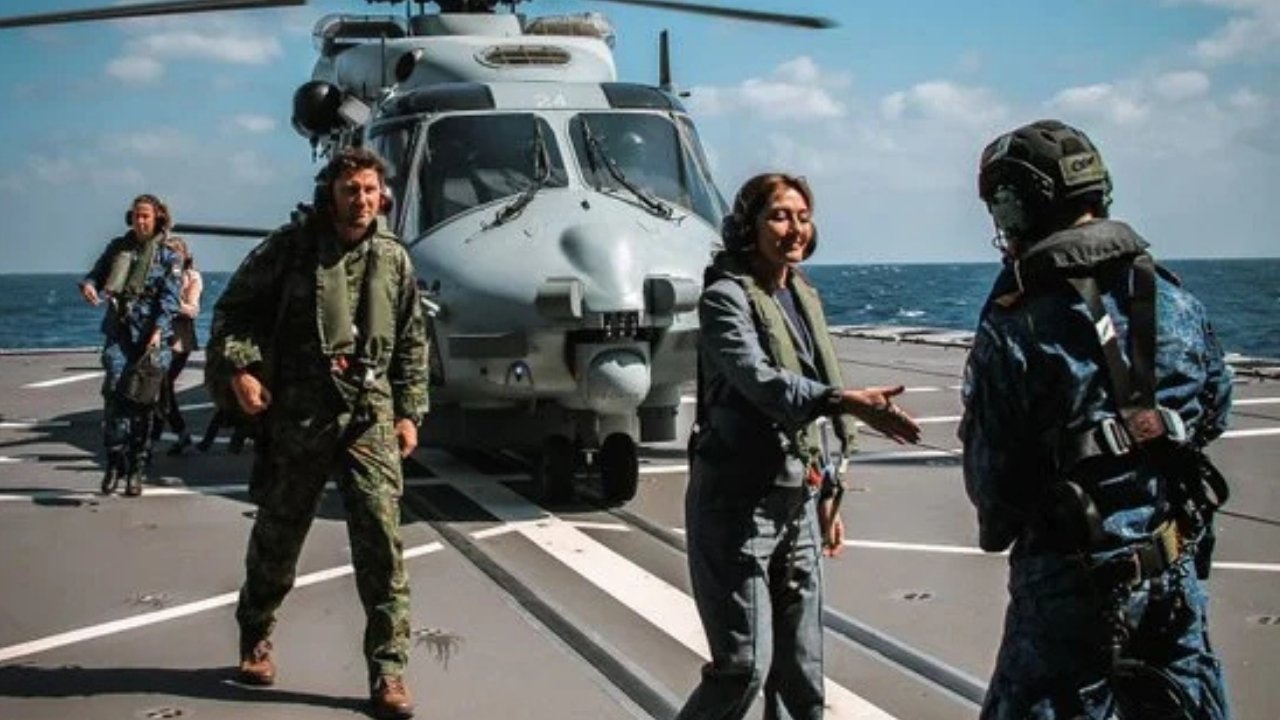 Hollanda Kürt bakanın harcamalarını konuşuyor