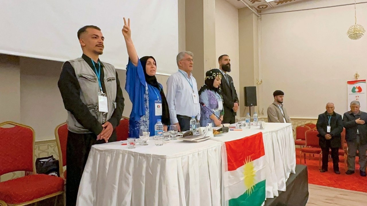 Diyarbakır’da “bayrak” gerginliği: 25 kişi gözaltına alındı