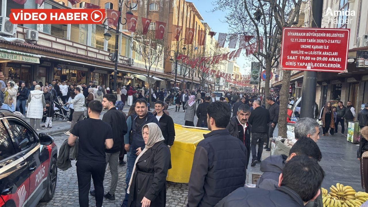 Diyarbakır oraya akın etti: Polis yolu kapattı