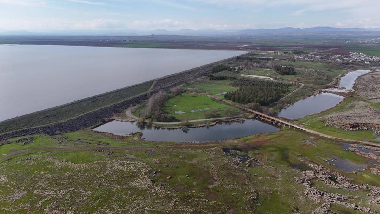 Diyarbakır Devegeçidi’ndeki kara parçası kayboldu