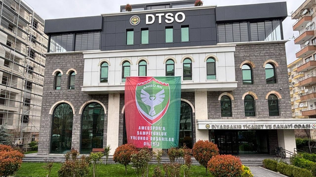 Diyarbakır Ticaret Odası’ndan dev pankart