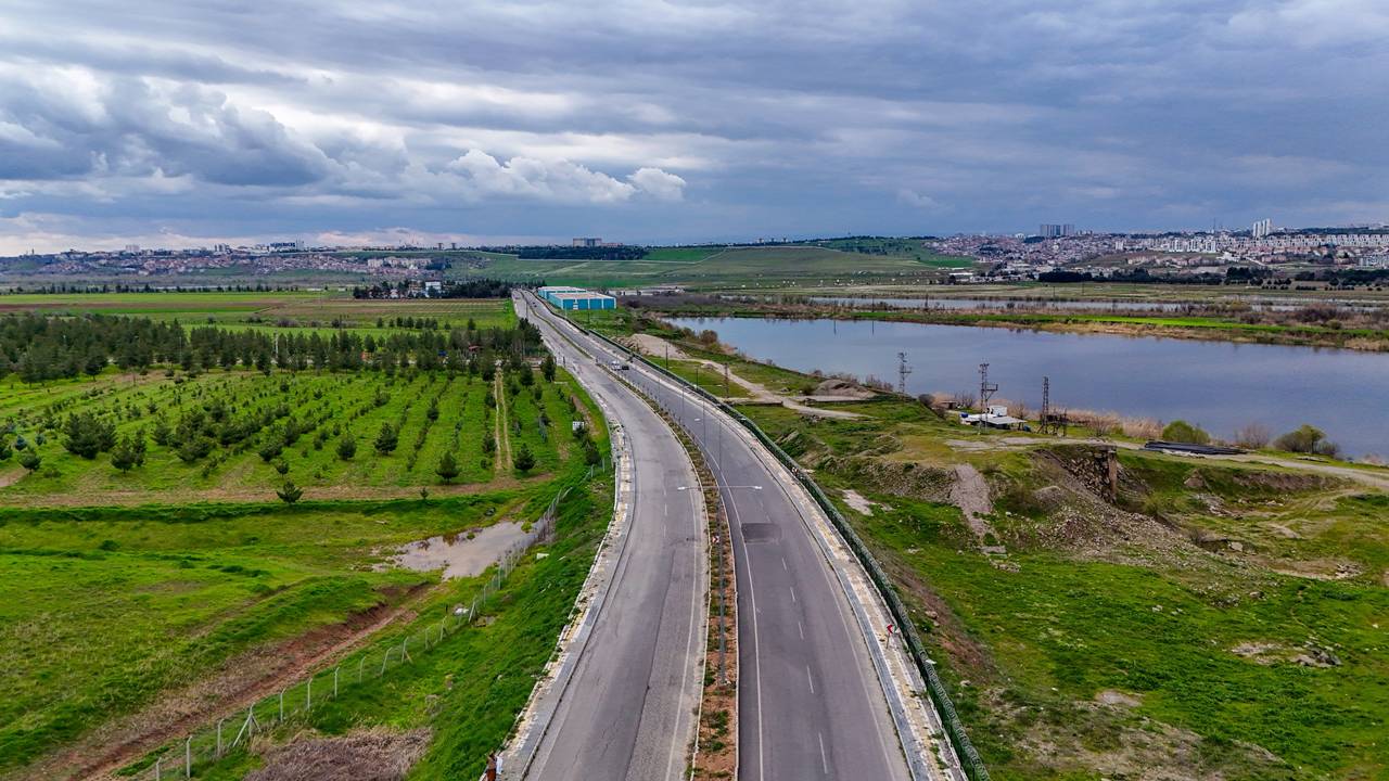 Diyarbakır’da 5 bin ağaç dikildi, 7 bin fidan dağıtıldı