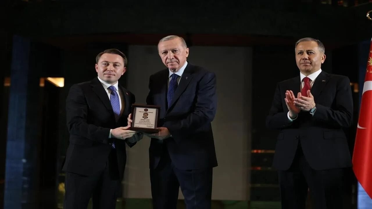 Eğil Kaymakamı Volkan Hülür kimdir?