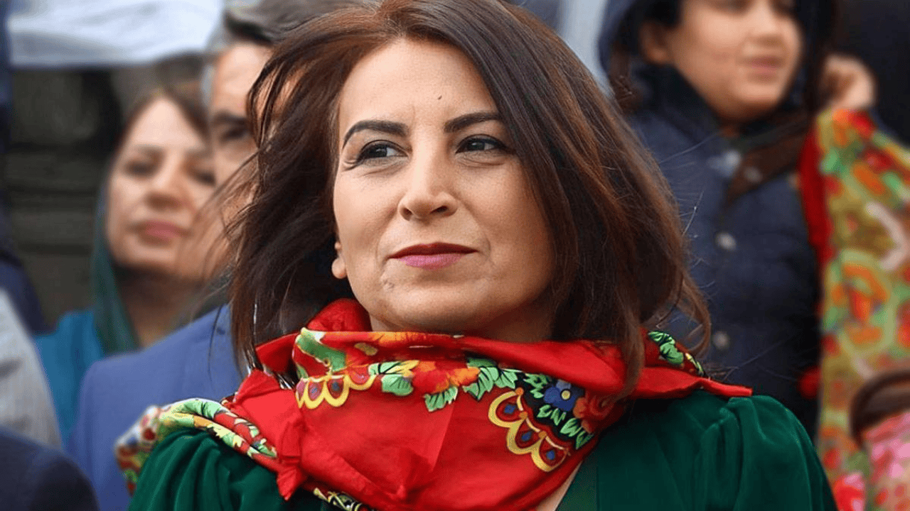 Demans hastası Aysel Tuğluk gözaltına alındı