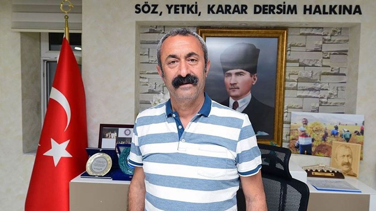 Dersim Belediyesi borcunu pankartla açıkladı