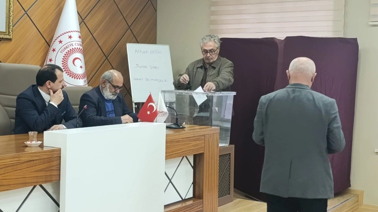 Bingöl seçime gitti: CHP’li üyeler AK Partiye oy verdi