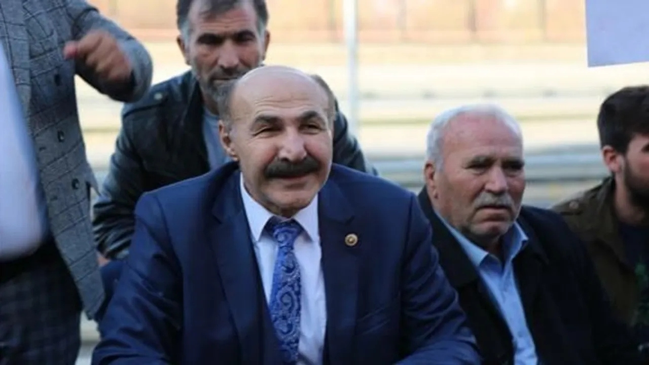 Yerel seçimler yaklaşıyor: Partilerden önce Seydaoğlu sahaya indi