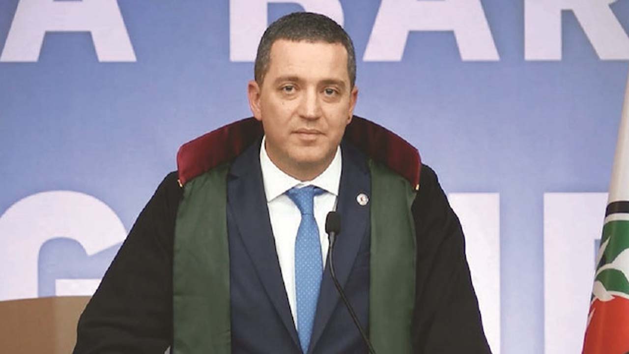 Diyarbakır’dan seslenen barolar: Savunma susmayacak