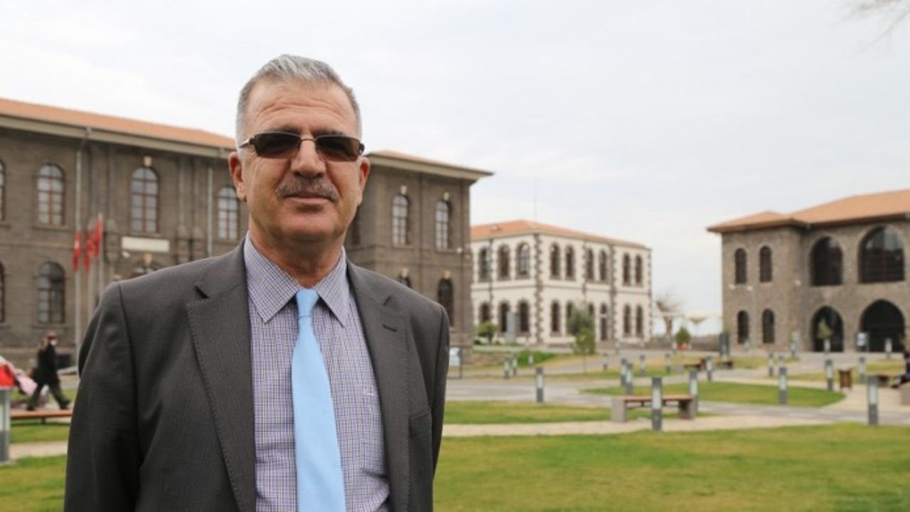 Diyarbakır İl Kültür müdürü görevden alındı