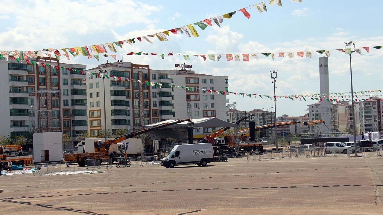 Diyarbakır Nevroz Parkı halkı ağırlamaya hazır!