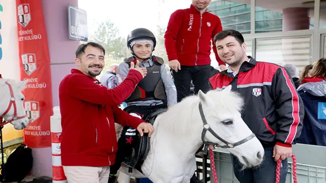 Yaraları sarmak için 4 nala koştular!