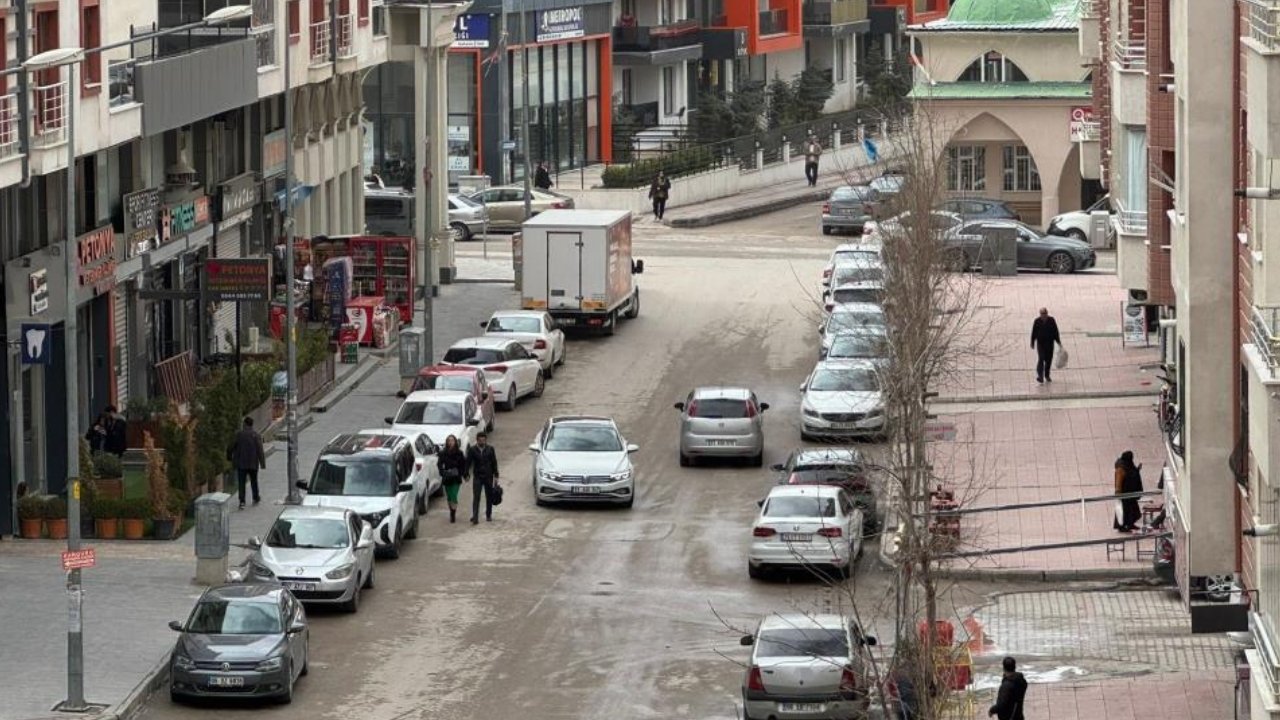 Van depremle uyandı