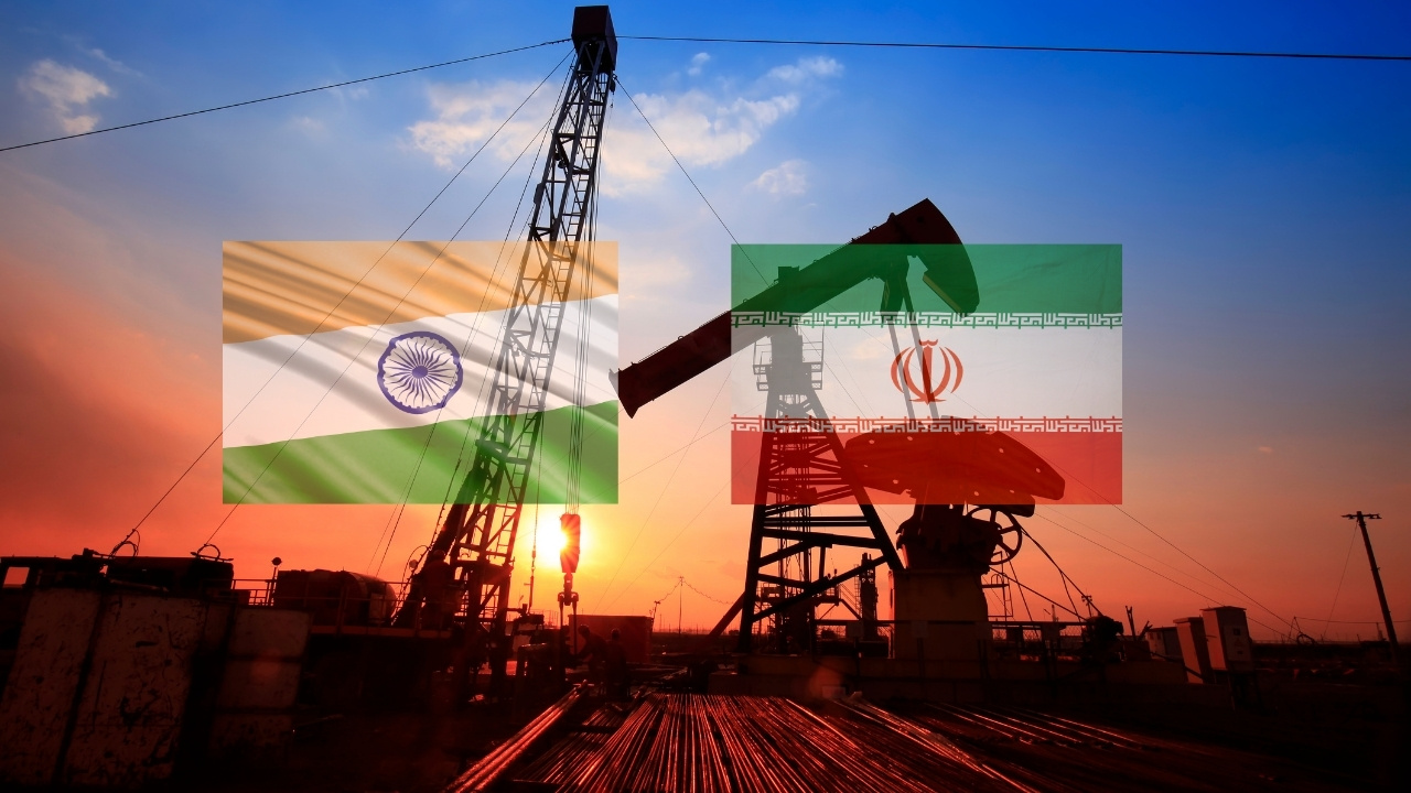 Hindistan 7 yıl sonra yeniden İran petrolü alıyor