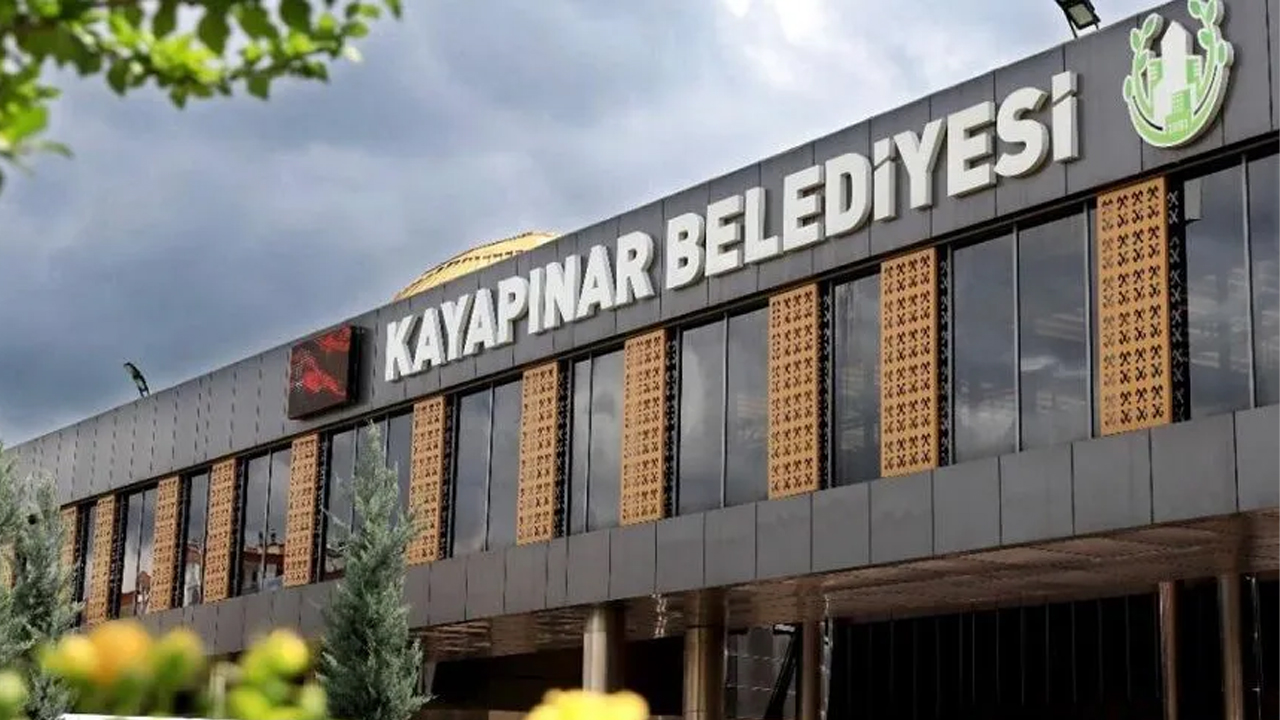 Şaredarîya Kayapınarî ercê ey 300 milyon di kitabxaneyî dewr kerdî