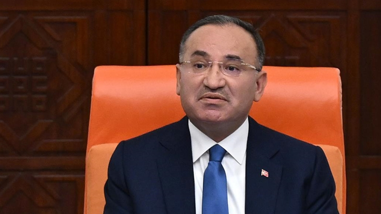Bakan Bozdağ: Diyarbakır’da çadırda kalan yok