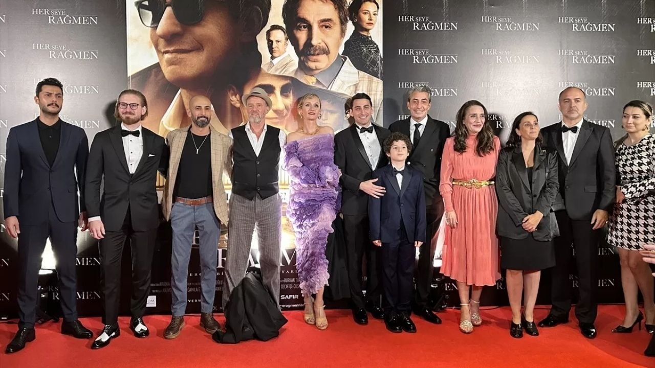 ‘Her Şeye Rağmen’ Diyarbakır’da gala yaptı