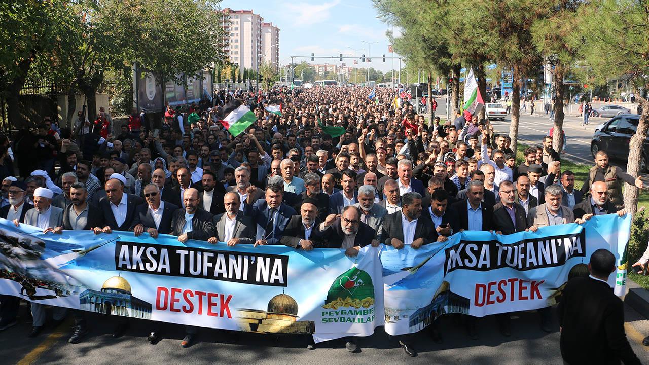 Diyarbakır Filistin için nöbette
