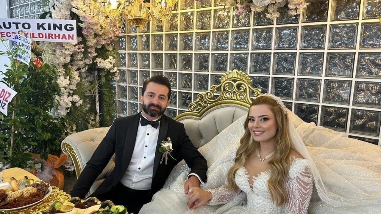 AK Partili kadın başkana bir kilo altın takıldı