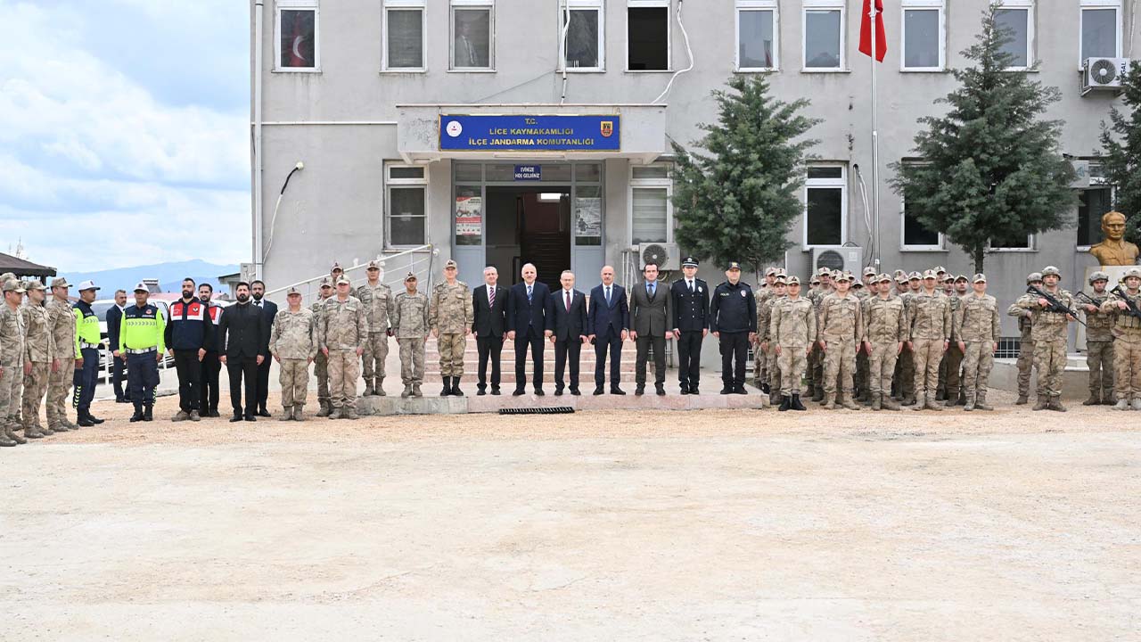 Lice’de uyuşturucu ile mücadele toplantısı: Vali de katıldı