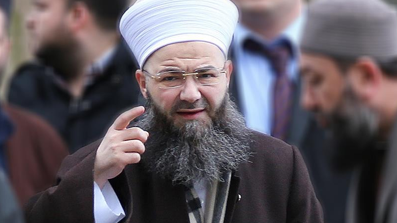 Cübbeli Ahmet’ten Başak Demirtaş’a destek
