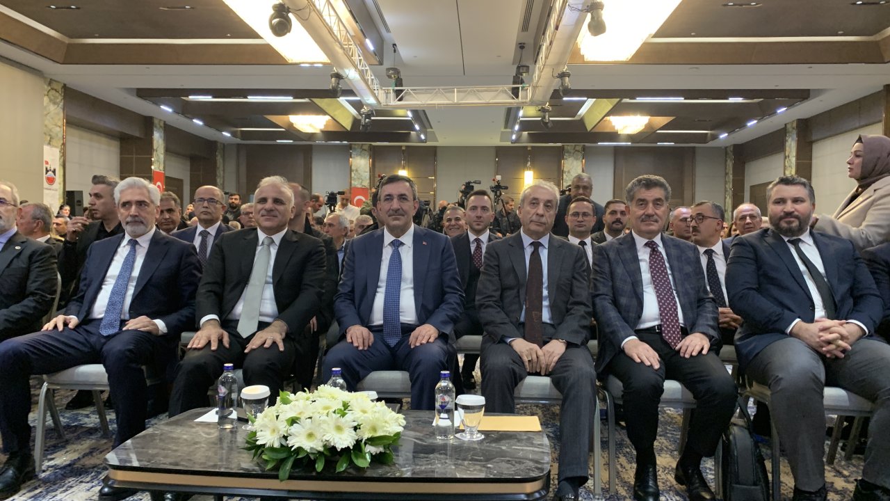 Diyarbakır’da önemli toplantı: Yılmaz’dan sürece ilişkin açıklamalar