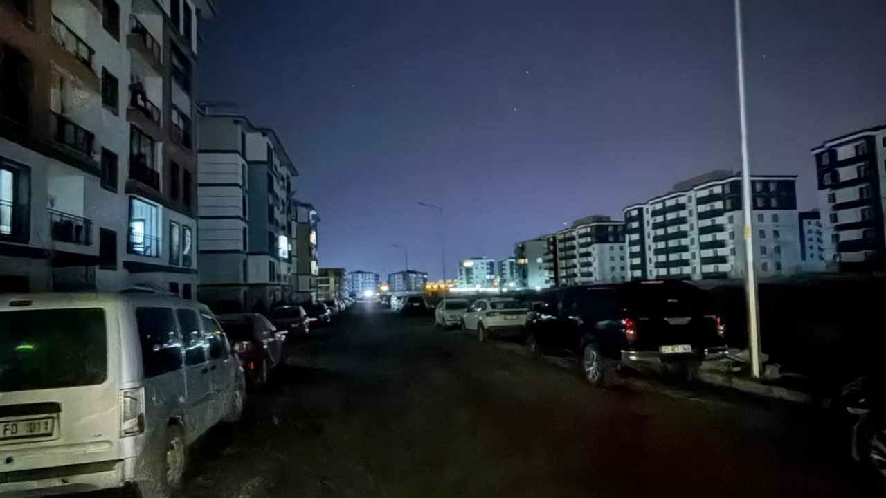 Diyarbakır’daki bu mahalle günlerdir karanlıkta