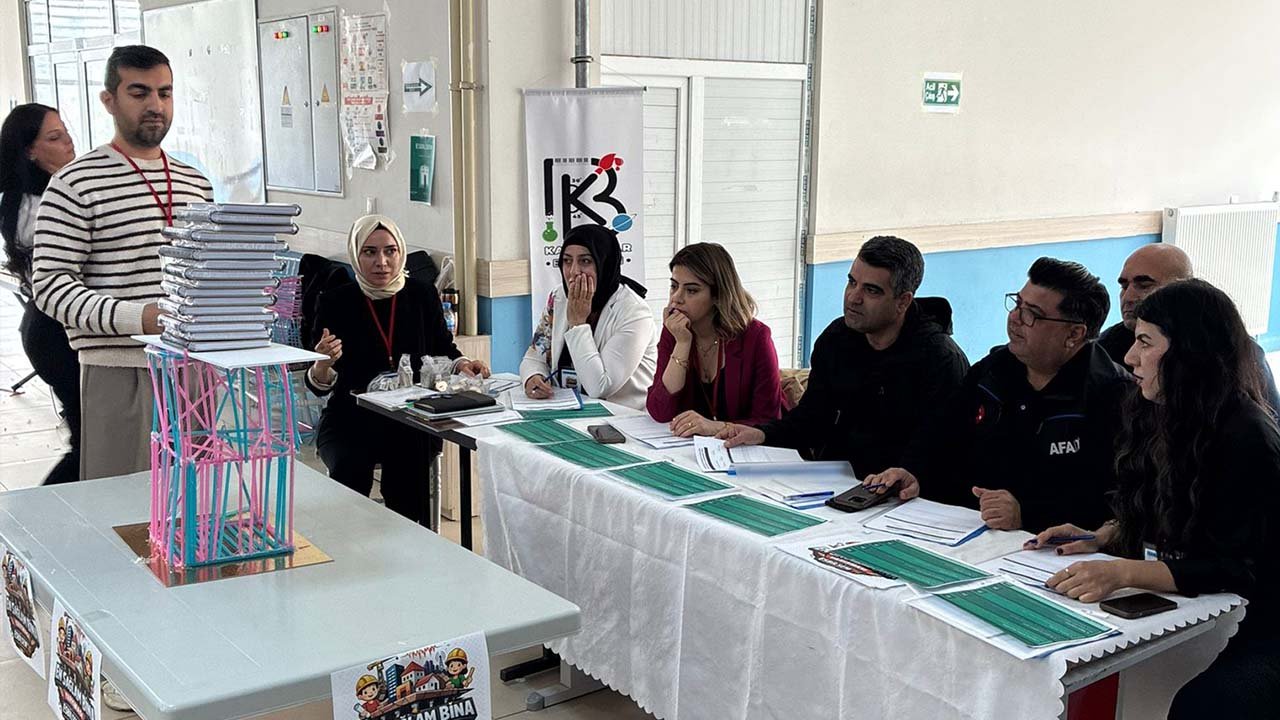 Diyarbakır'da ‘En Sağlam Bina Yarışması’ düzenlendi