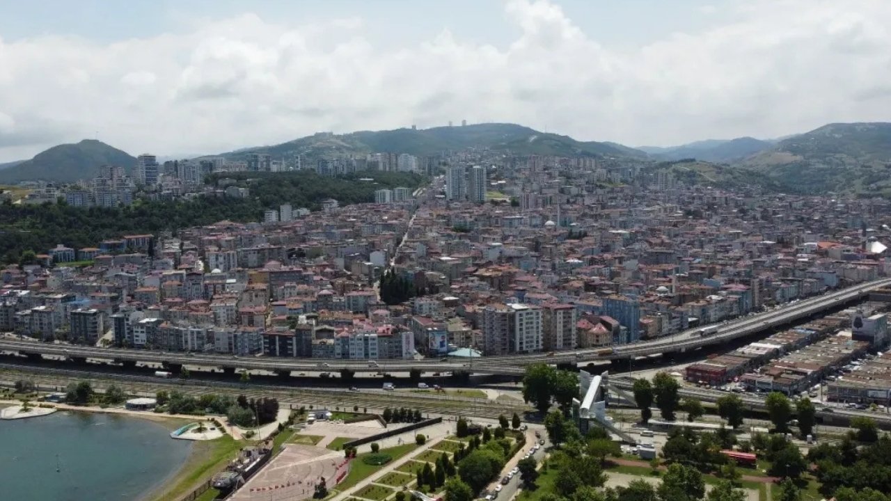 İki kız kardeşe istismar: Sanığa 87 yıl, anneye 8 yıl ceza