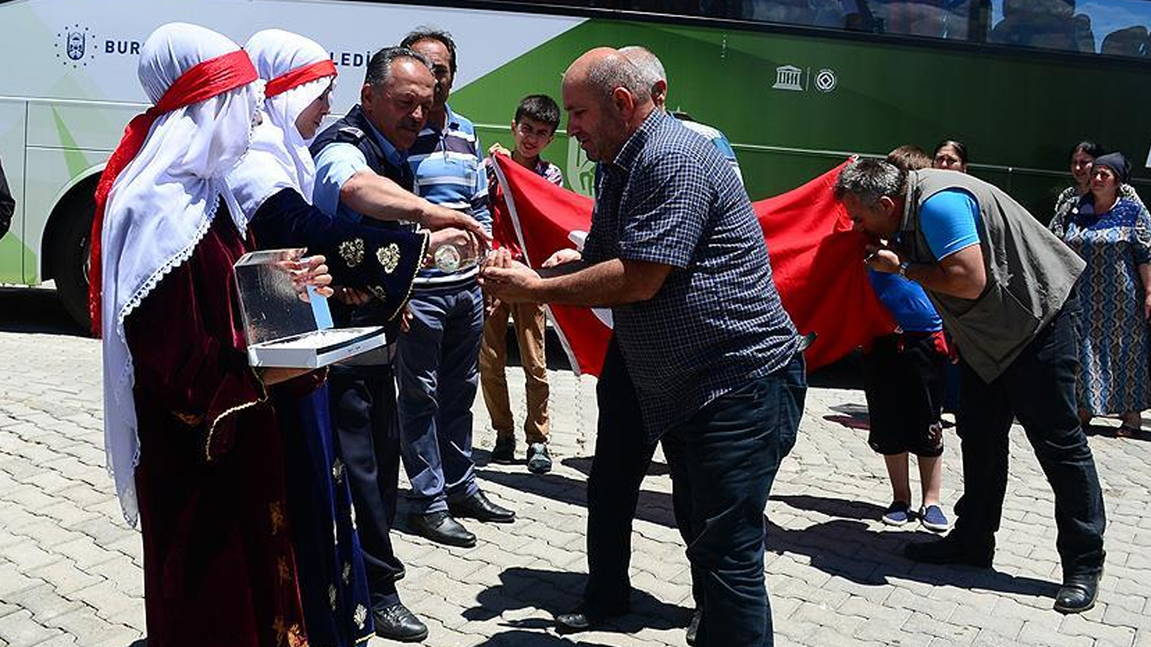 700’den fazla Ahıska Türkü Bitlis’in Ahlat ilçesine yerleştirildi
