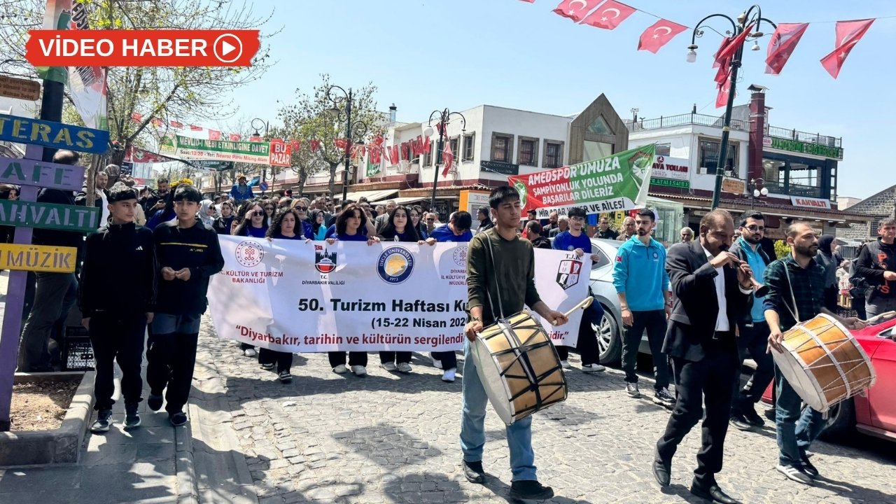 Diyarbakır Sur’da kortejli kutlama