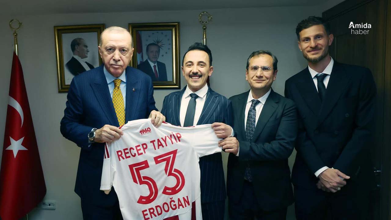 Batman Petrolspor yönetimi Erdoğan’ı ziyaret etti