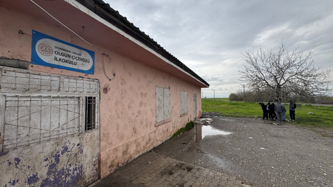 Diyarbakır’da çocuklar okul temizlerken hayatını kaybetti