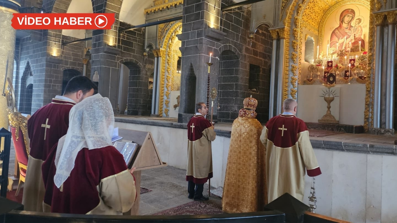 Diyarbakır’da çan sesleri: Surp Giragos’ta ayin