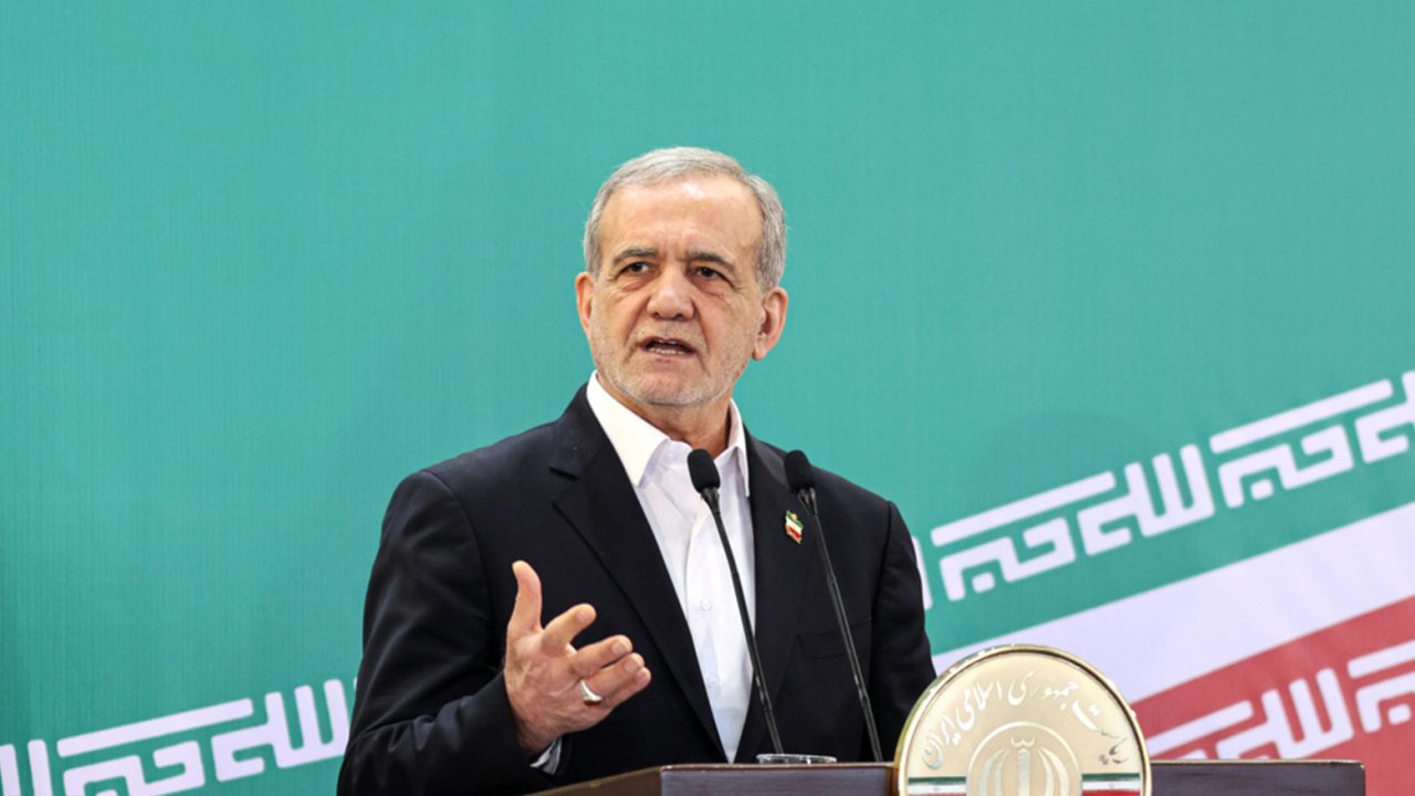 Pezeşkiyan'dan ABD'ye sert tepki: İran boyun eğmez