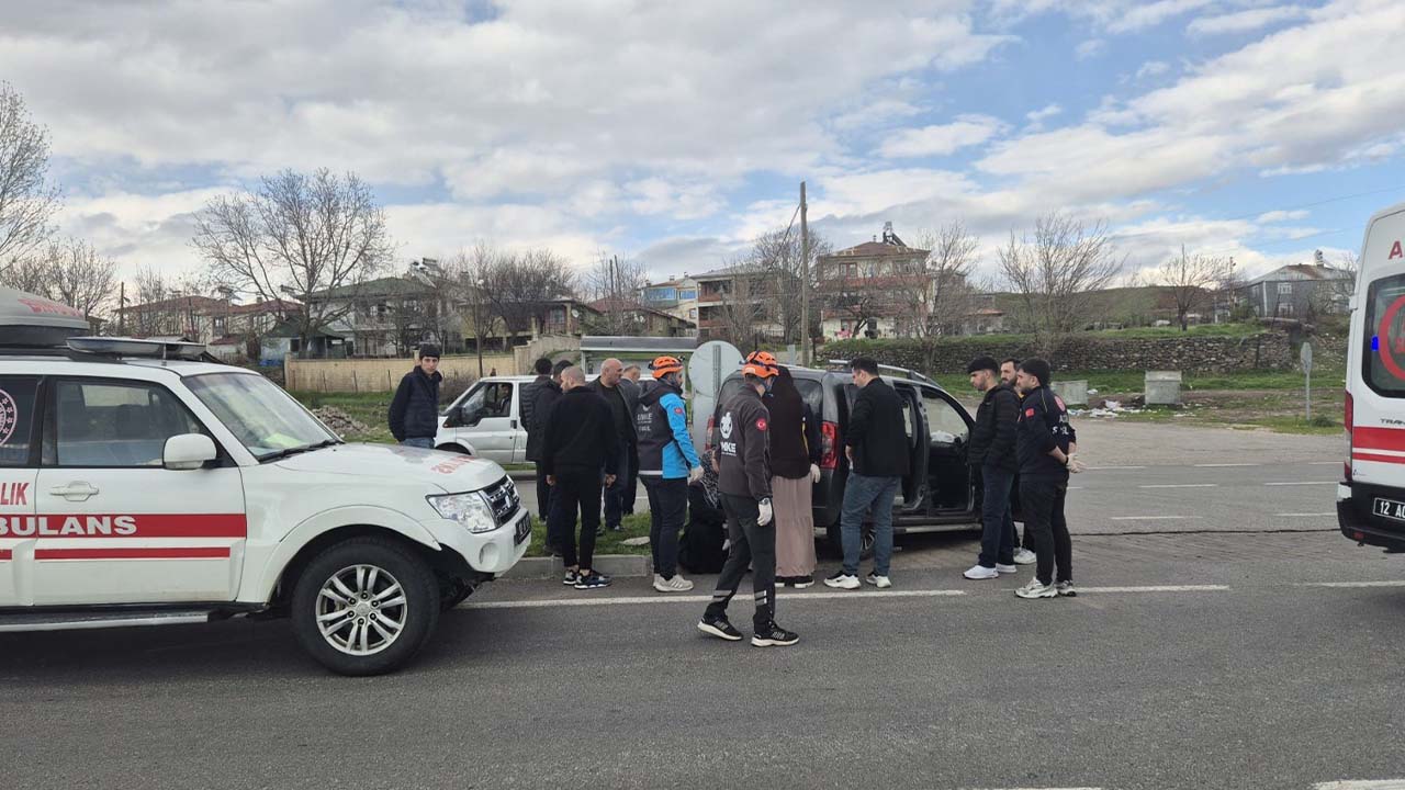 Bingöl'de iki araç çarpıştı: 7 yaralı