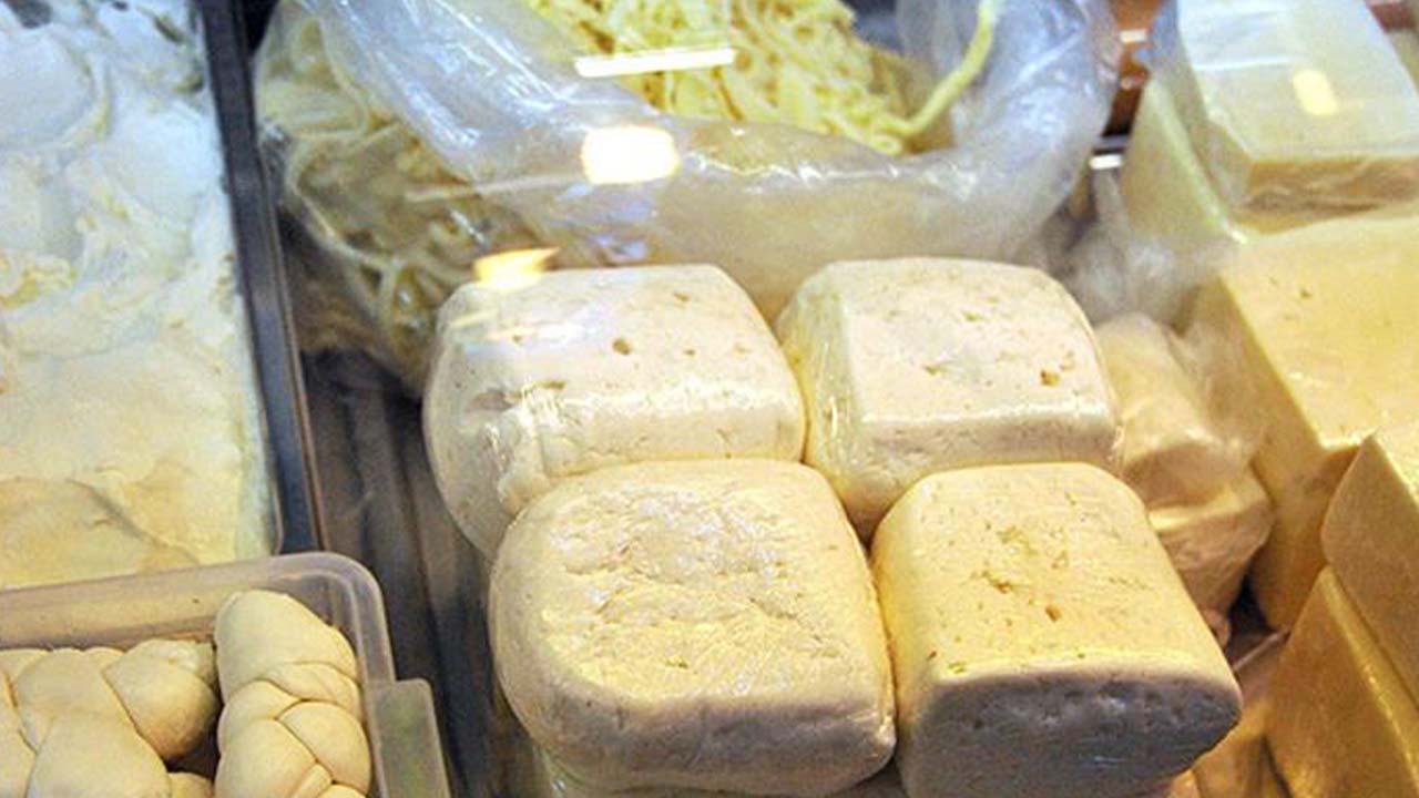 4 kişilik ailenin aylık 1 dilim peynir maliyeti 2 bin 640 TL