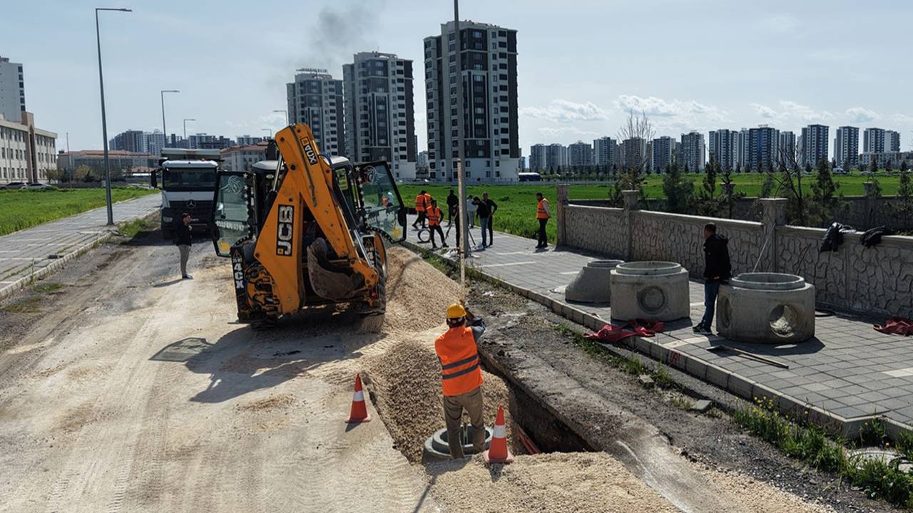 Diyarbakır’da yağmur suyuna karşı  bin 690 metrelik yeni hat