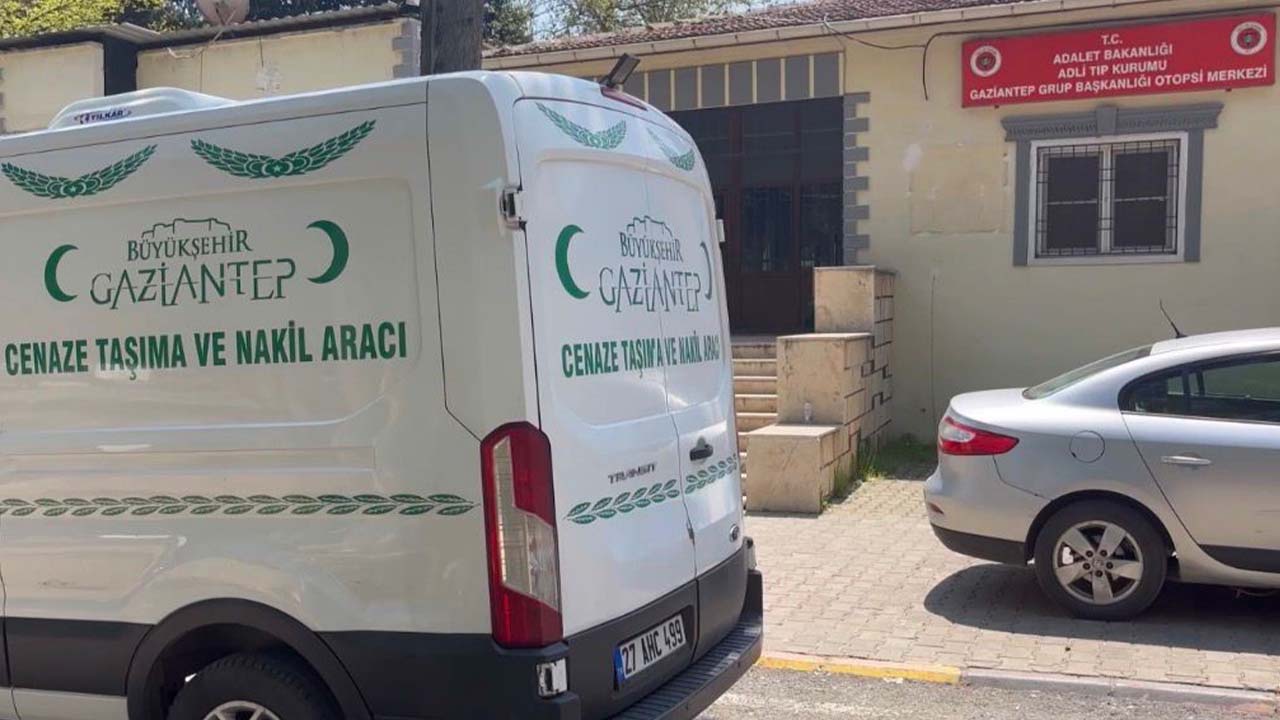 Gaziantep'te yüksekten düşen inşaat işçisi yaşamını yitirdi