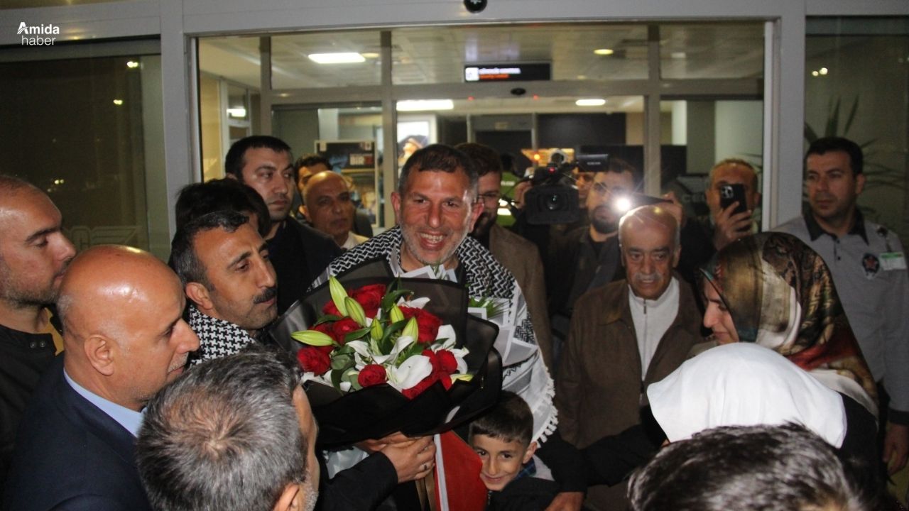 Alıkonulan sendikacı Diyarbakır’a döndü