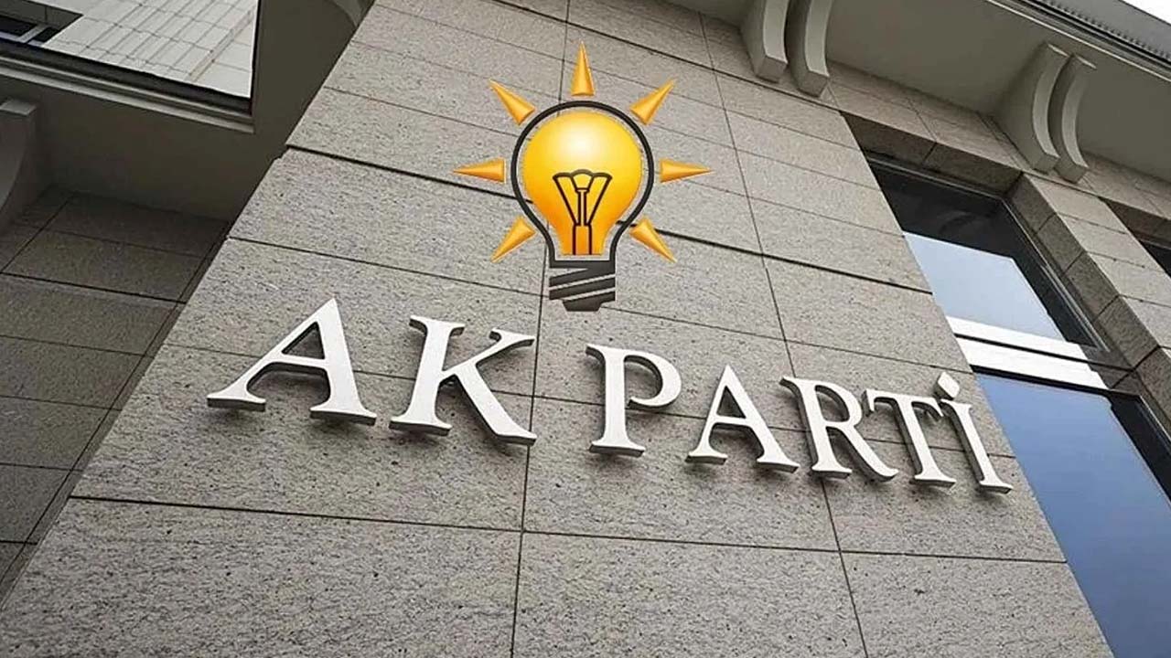 AK Parti: Silah bırakma teyit edilmeli