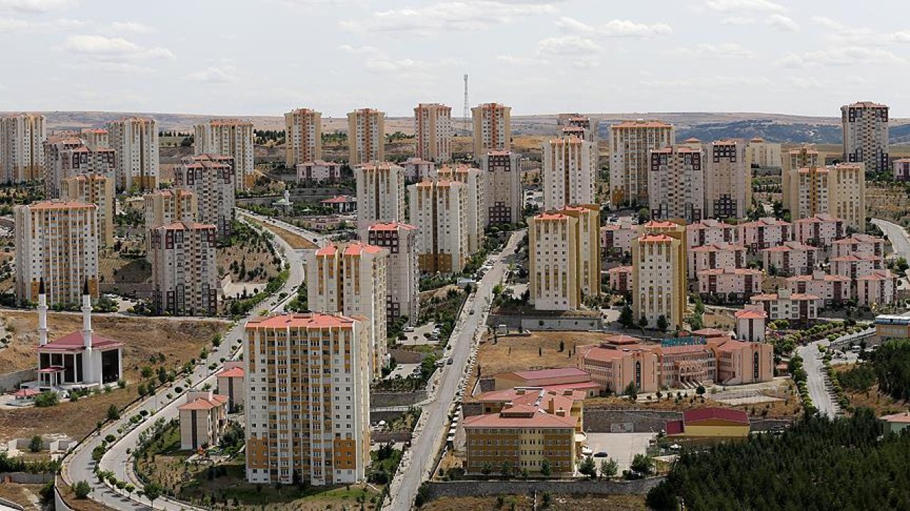 Fahiş aidat dönemi bitti: Yeni yasa TBMM'de kabul edildi