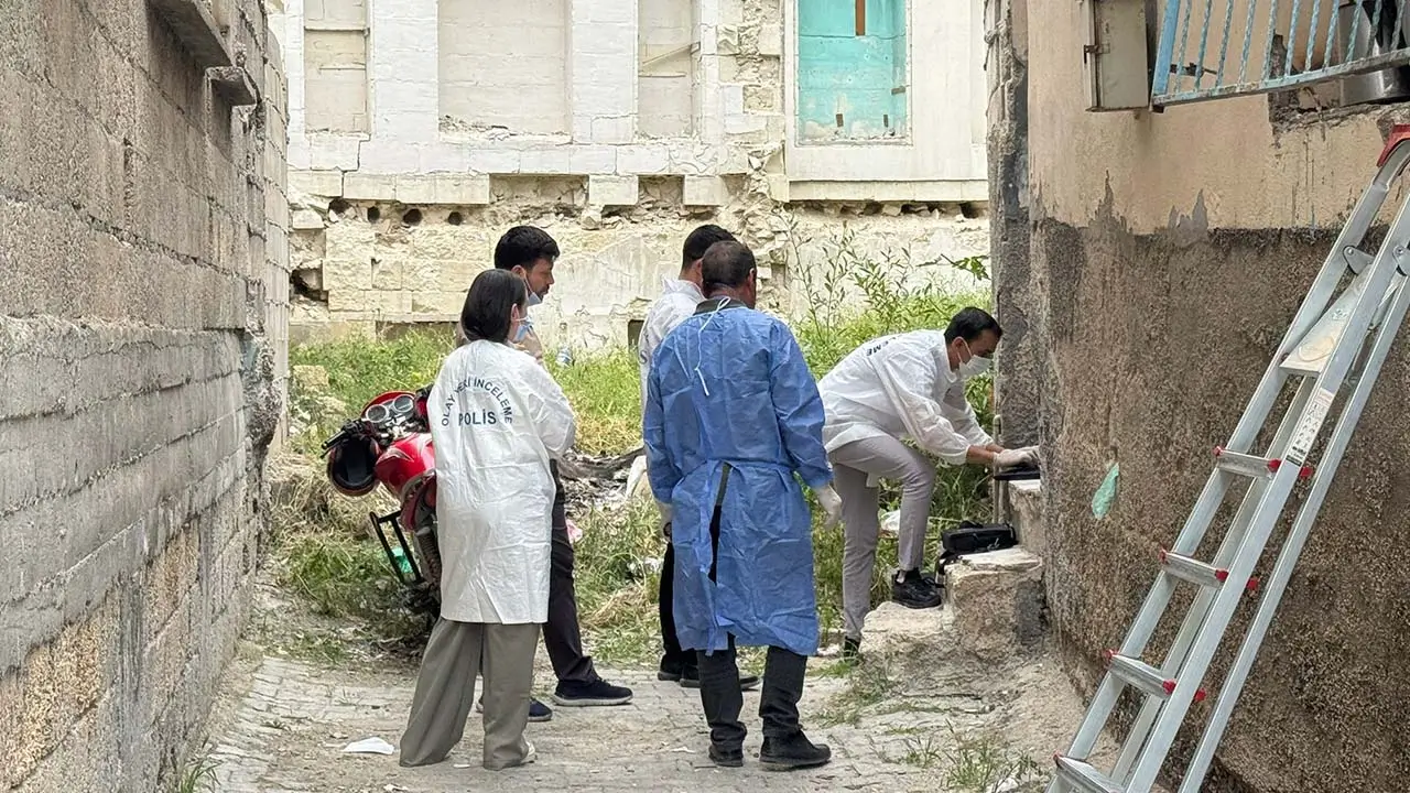 Şanlıurfa’da yalnız yaşayan kadın evinde  ölü bulundu