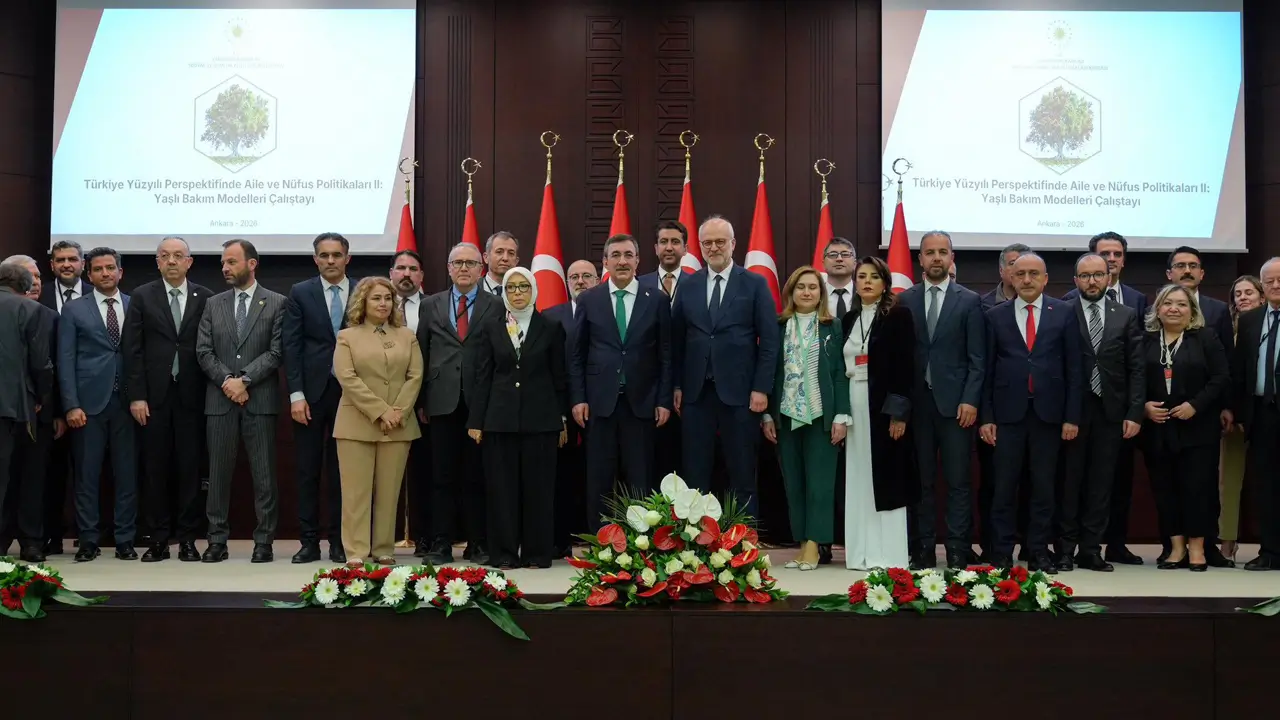 Bakan açıkladı: Yerinde yaşlanma modeli geliyor