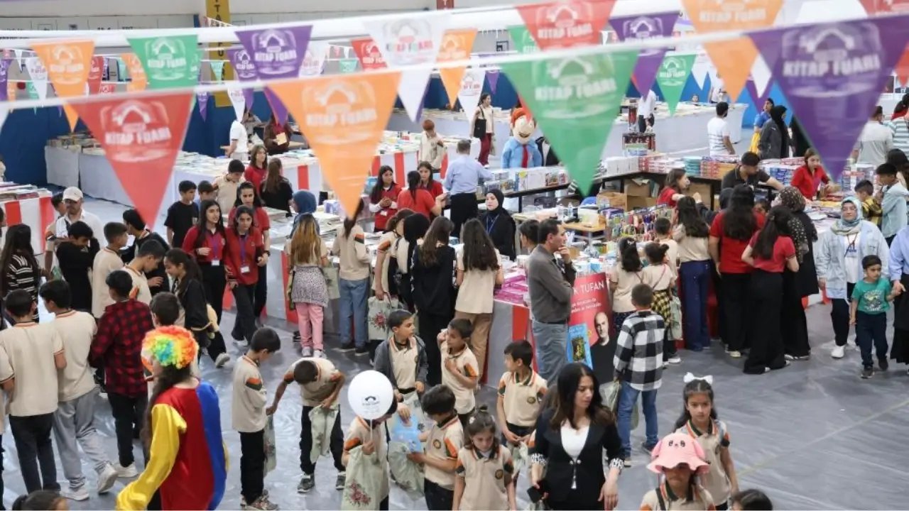 Diyarbakır’da fuara yoğun ilgi: 13 bin çocuk ziyaret etti