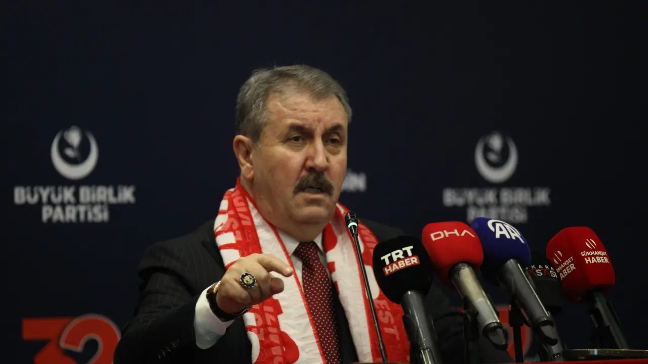 Amedspor, Destici'ye dert oldu: Bu kez 'hain' ilan etti
