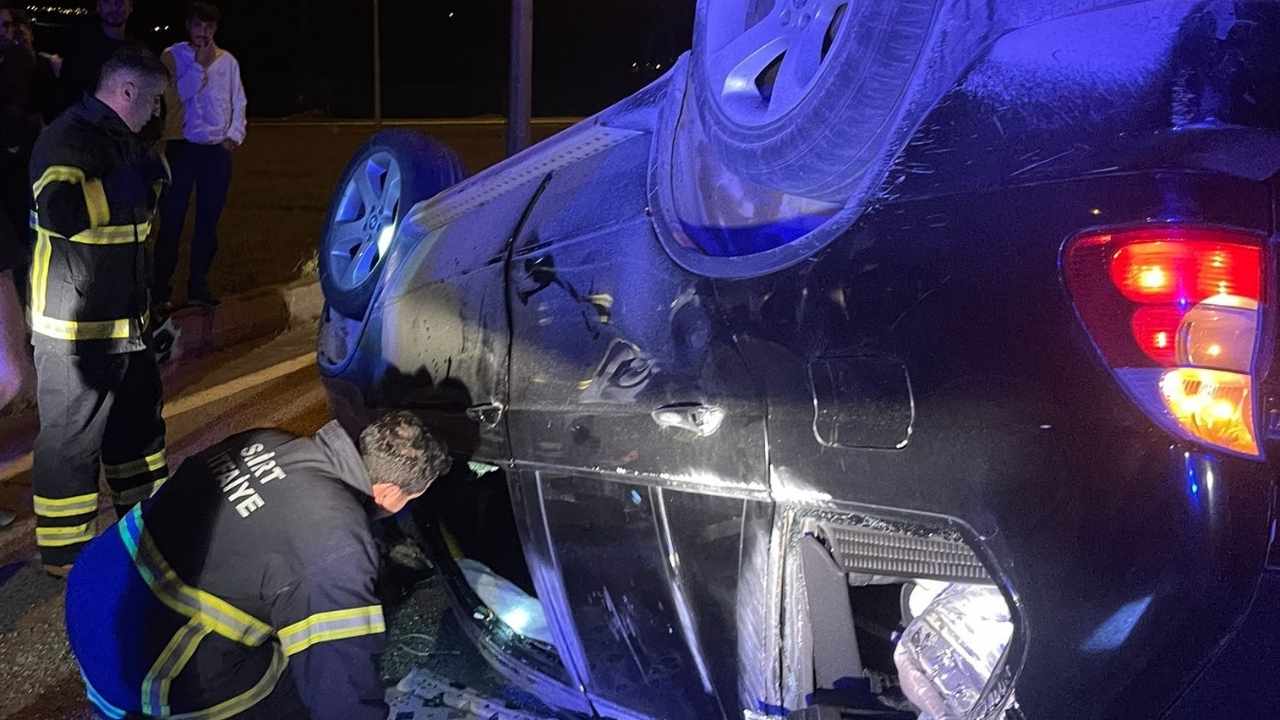 Siirt'te ambulans ile cip çarpıştı: 4 yaralı
