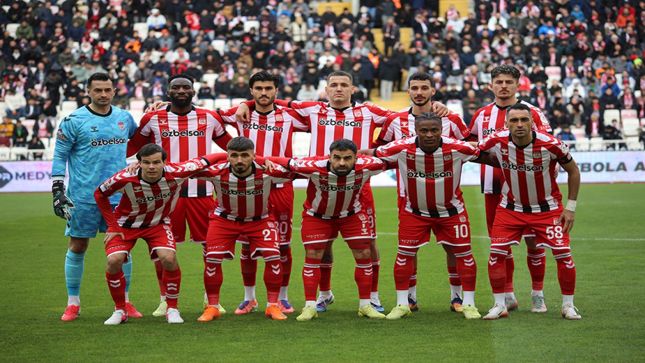 Sivasspor başkansız kaldı: Kimse aday olmadı