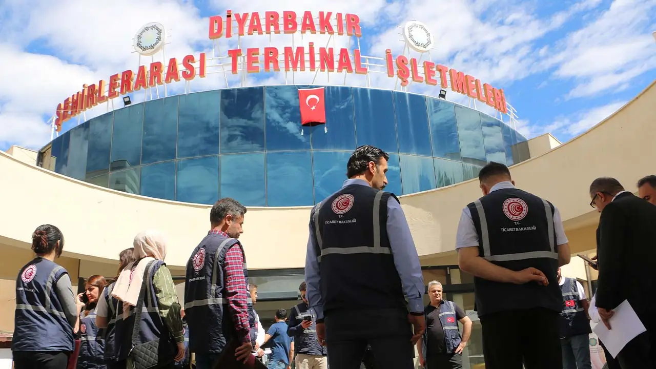 Diyarbakır otogarında bayram öncesi fahiş fiyat denetimi