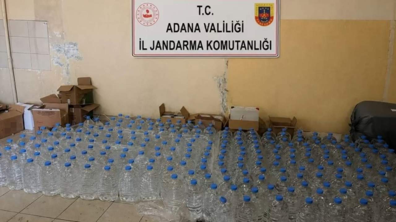 Adana ve Konya’da binlerce litre kaçak alkol ele geçirildi