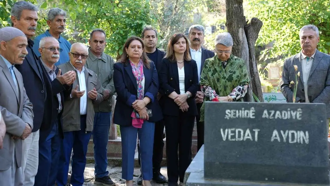 Vedat Aydın’ın mezarı ziyaret edildi